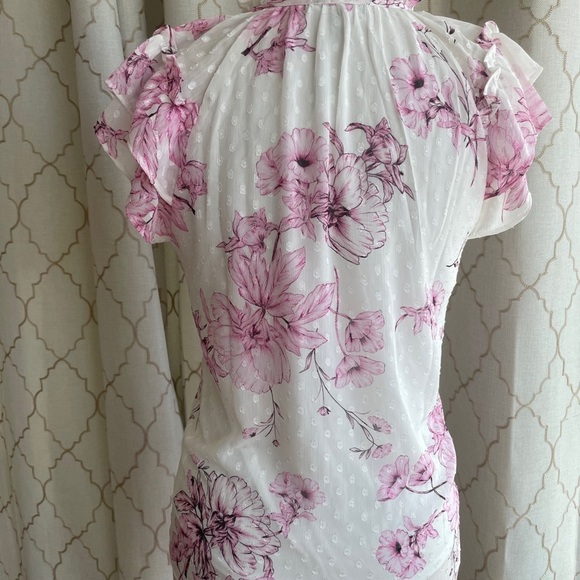 NWOT Floral Pink and White Women's Top, Size XS - Picture 4 of 7